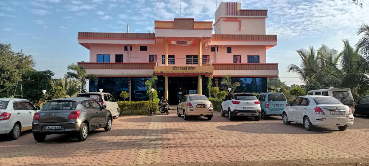 Hotel Nisarg Lodging And Restaurant Aurangabad  Eksteriør billede