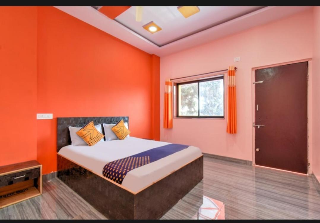 Hotel Nisarg Lodging And Restaurant Aurangabad  Eksteriør billede